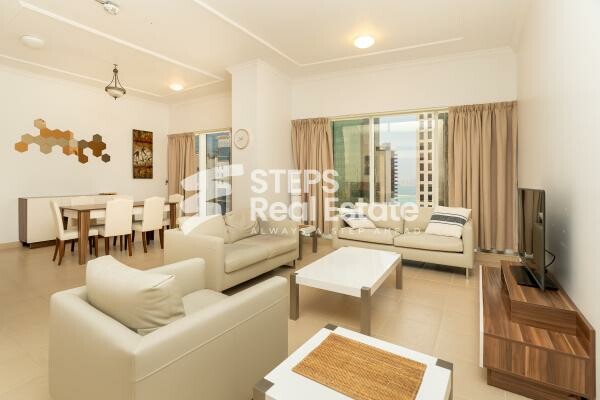 Flat in the Heart of West Bay - 2
