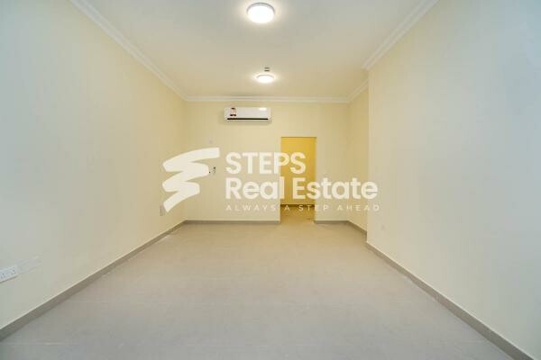 Apartment with Balcony for Rent - 5