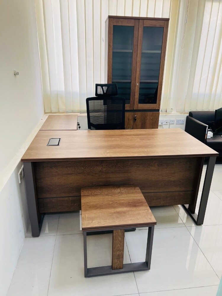 Used office furniture 55457916 - 17