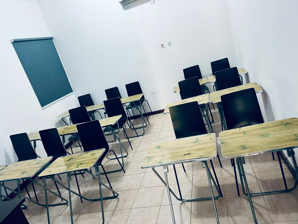 Used office furniture buy sell - 21