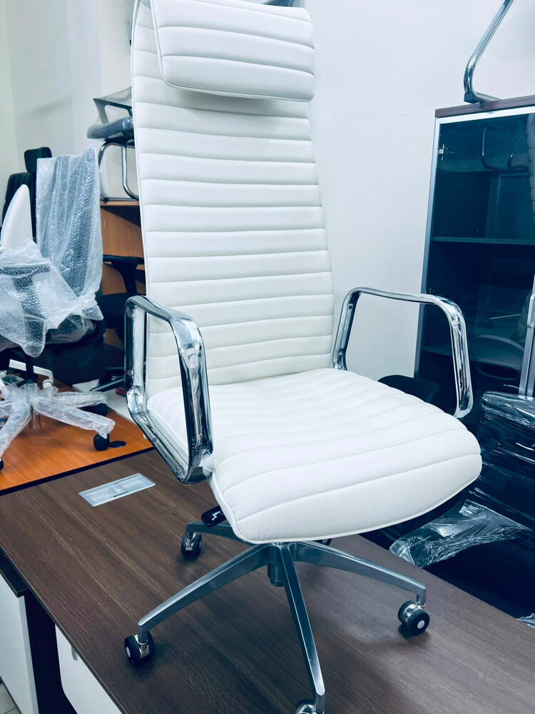 Used office furniture buy sell - 26