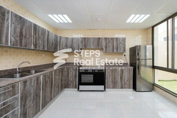Compound Villa in Al Wukair - 8