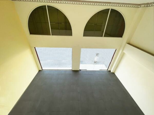 SHOP FOR RENT SALWA ROAD ABUHAMOUR - 7