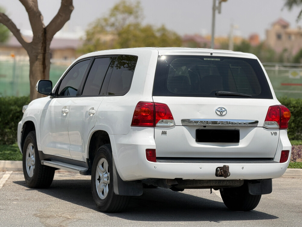 Toyota Land Cruiser GX - 5