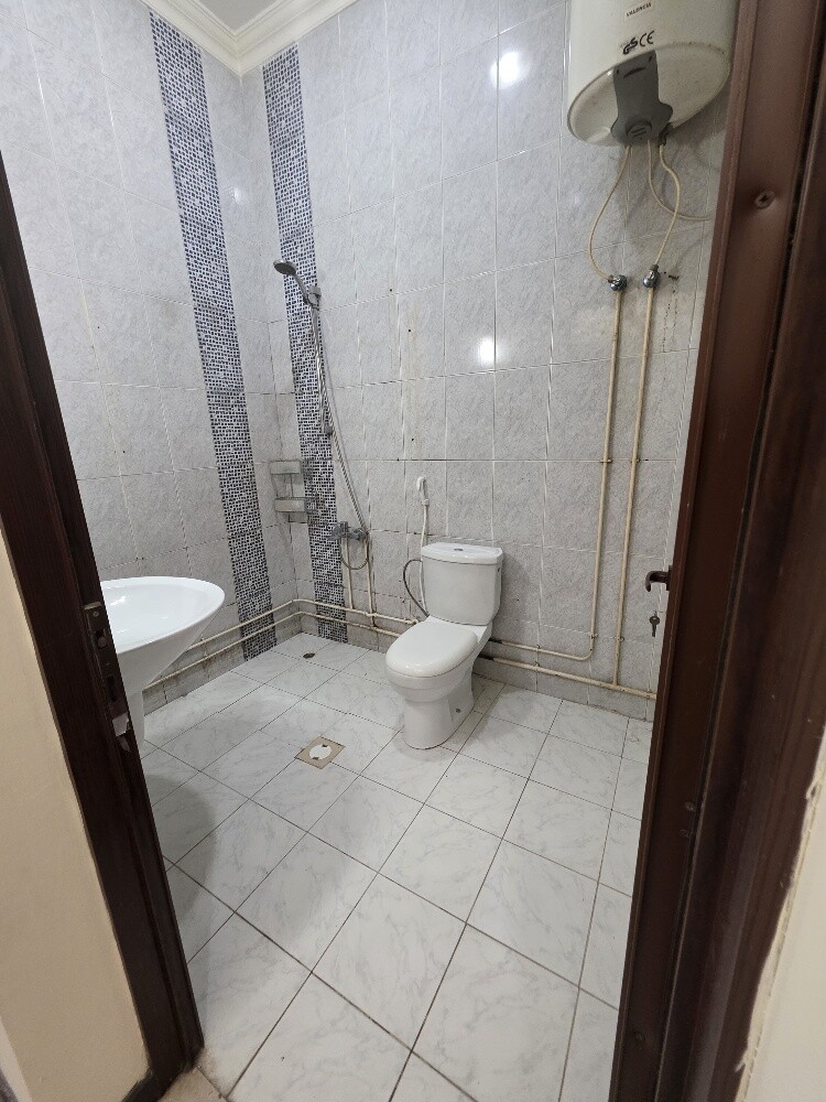 Flats for rent in bin omran - 8