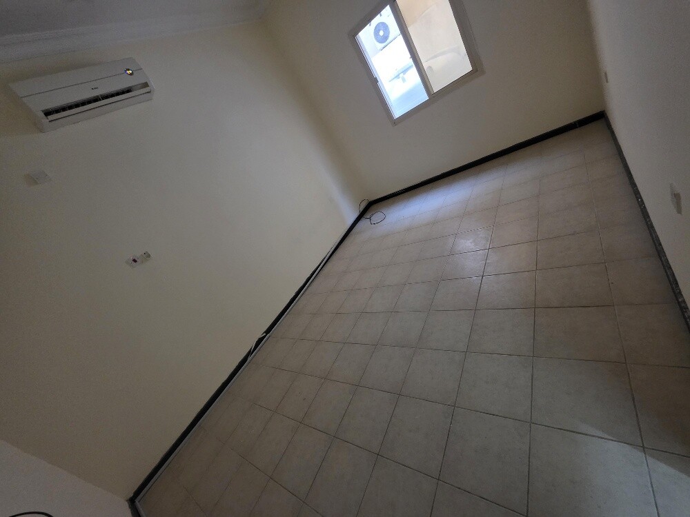 Flats for rent in bin omran - 6