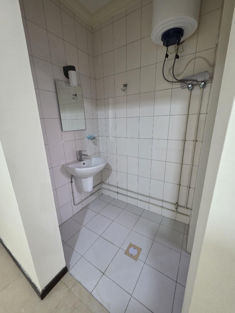 Flats for rent in bin omran - 3