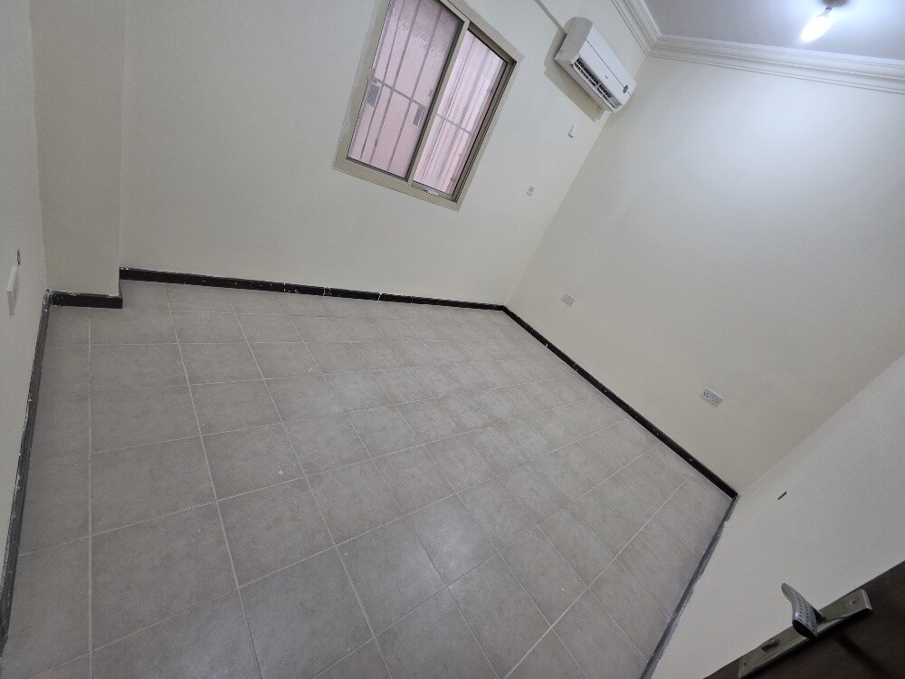 Flats for rent in bin omran - 8