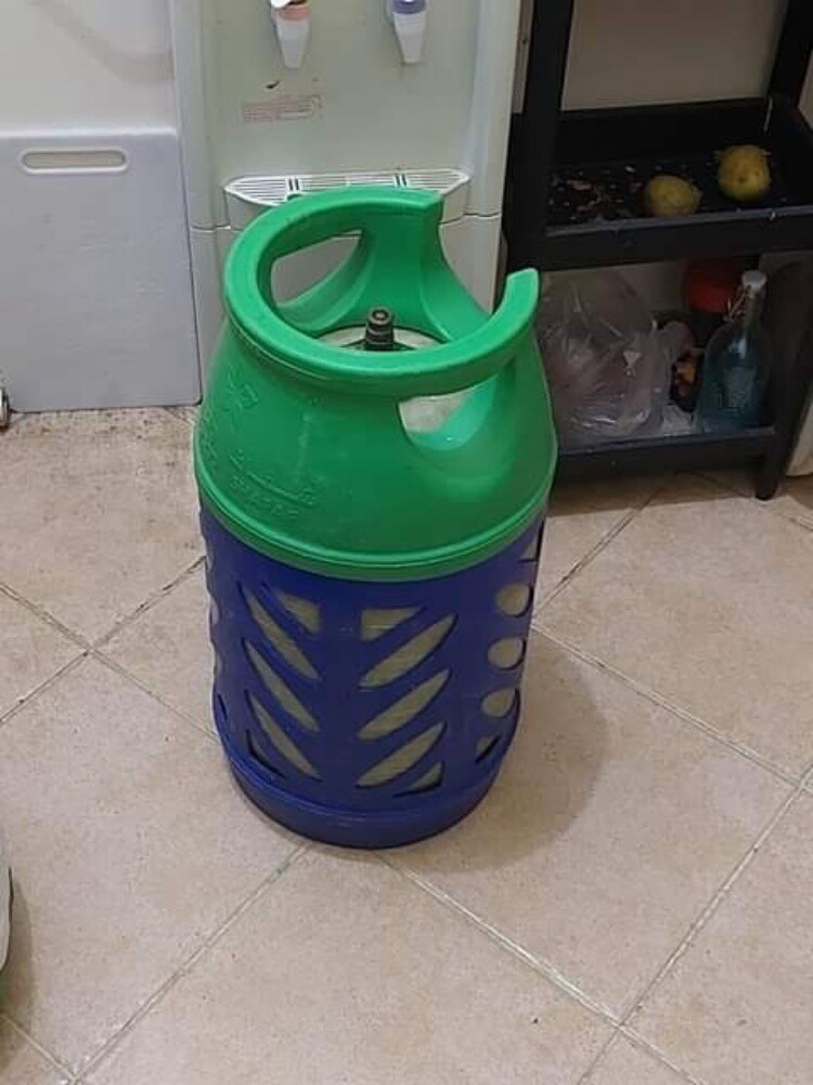 gas cylinder - 2