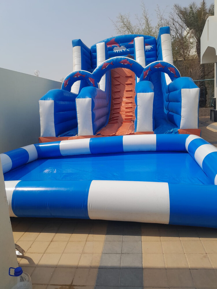 party - 4