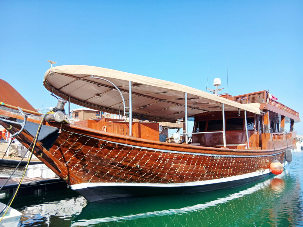 wooden Dhow 4 seal - 13