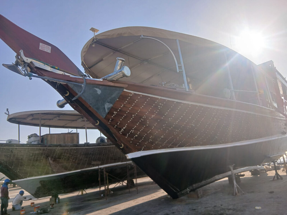 wooden Dhow 4 seal - 10