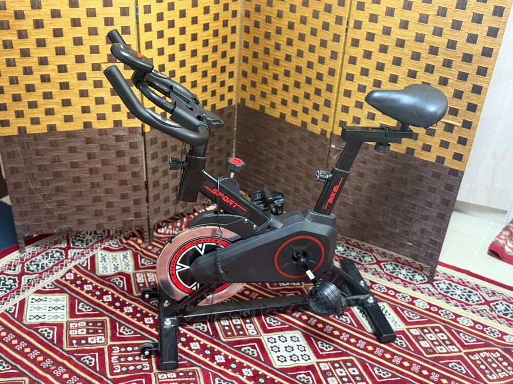 Gym cycle
Brand new - 1