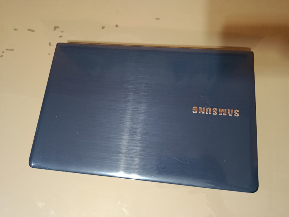Samsung Laptop for Sale - 2
