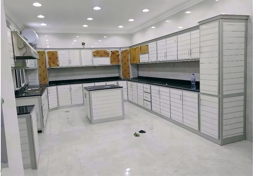 Door, Windrow & Cabinets - 2