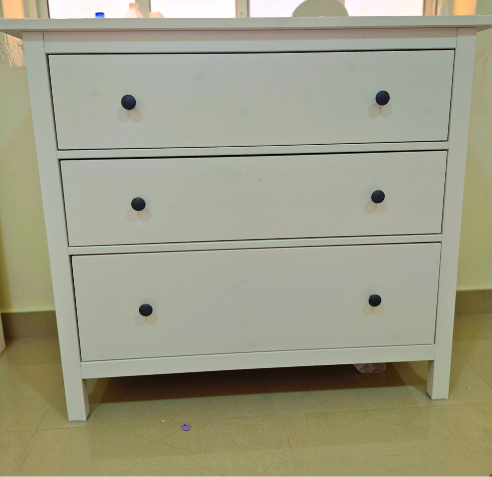 Drawers - new condition - 2