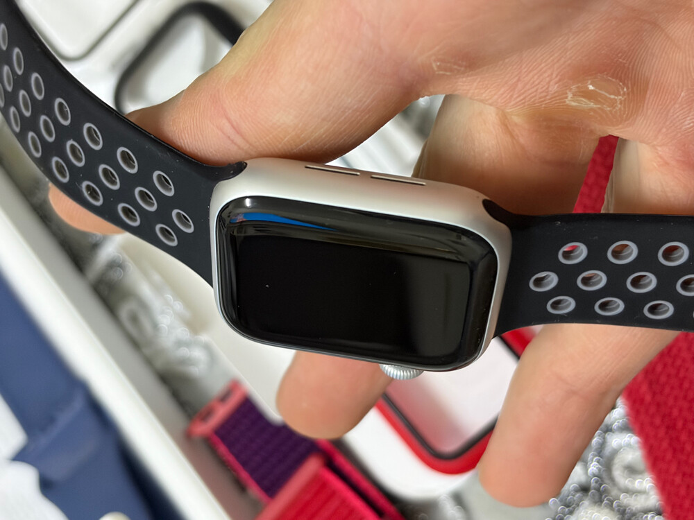 Apple Watch se2 - 3
