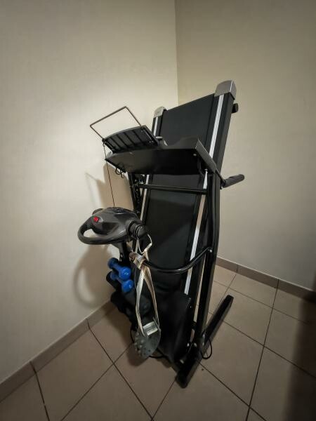 Treadmill for sale perfect as new - 5