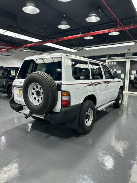 للبيع نيسان باترول جي ال 1998 - 8