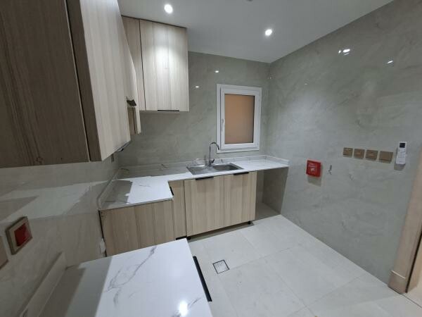 ICONIC 2BR | RENT | MADINAT KHALIFA - 11