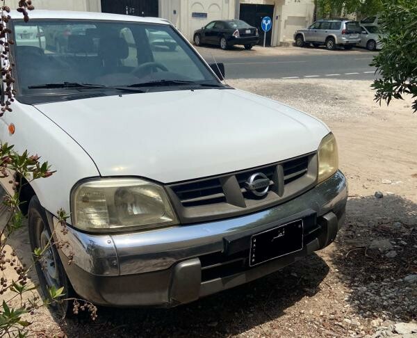 Nissan Pick up for Sale - 1