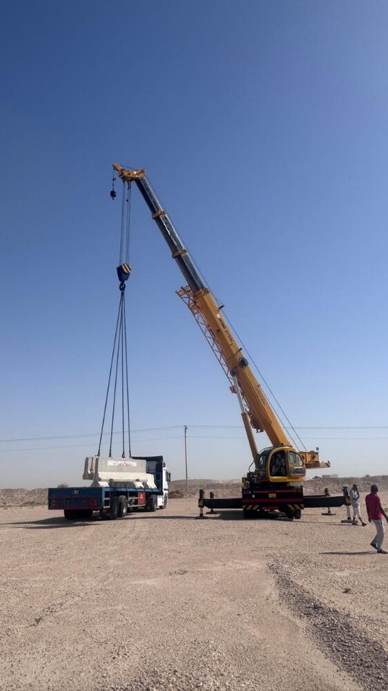 crane for rent contact 5593 6004 - 3