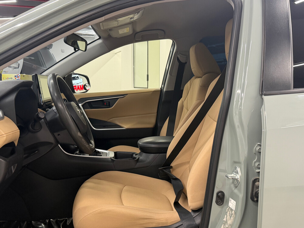 Toyota Rav4 - 6