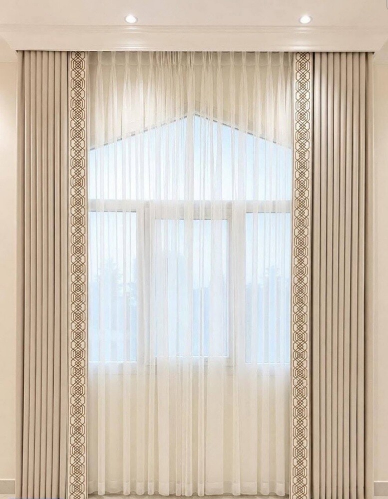 CURTAIN - 3