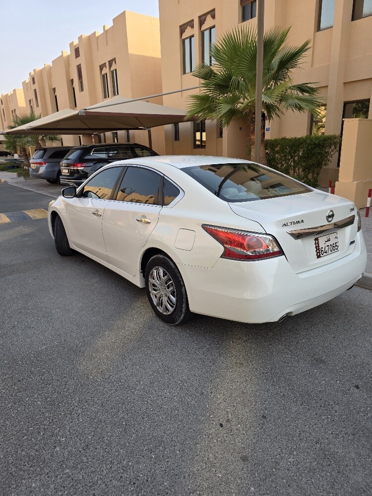 Nissan Altima 2015 perfect - 2