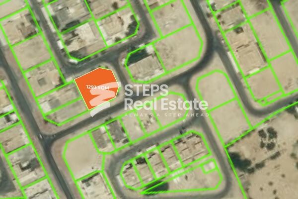 أرض سكنية وإطلالة مدينة بالخور - 10