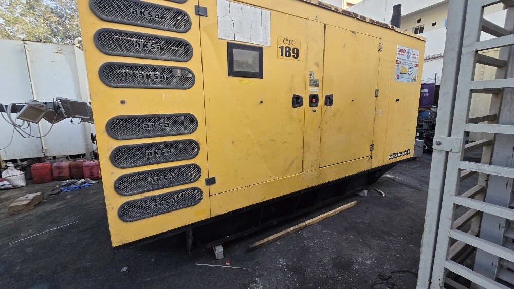 Generator Rental + Cable - 4