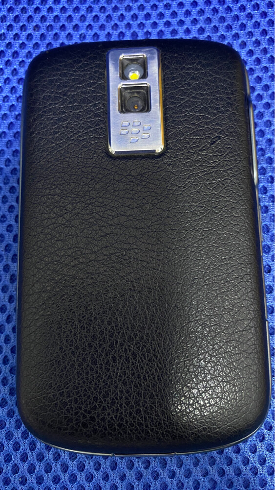 blackberry bold 9000 - 2
