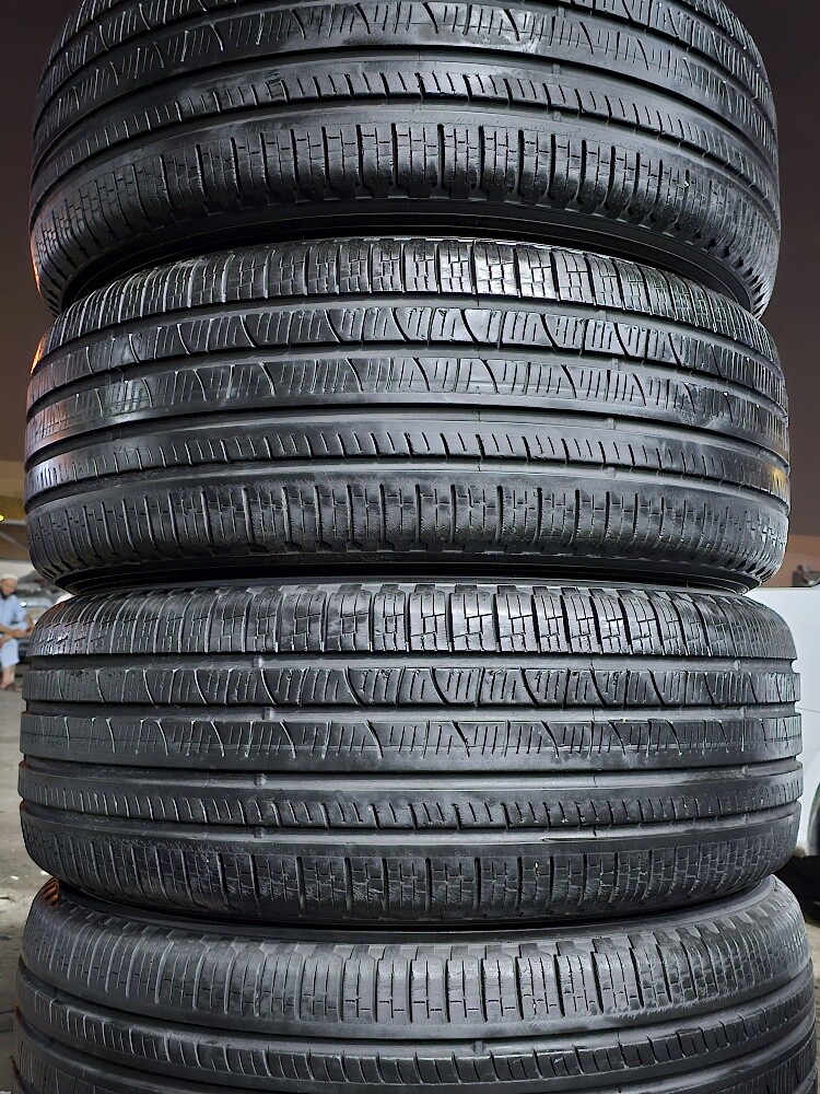 265-65-17,,,, pirelli brand - 2