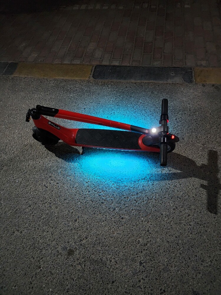 Zyklus electric scooter (Red/Black) - 5