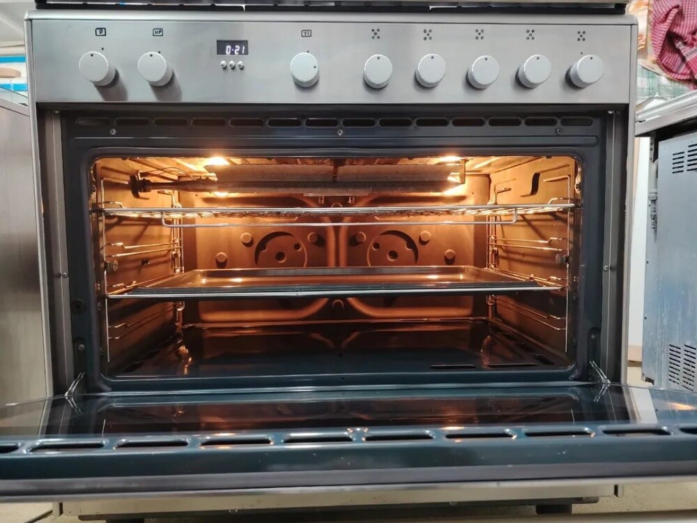 SIEMENS Made in Italy Stove sale - 7