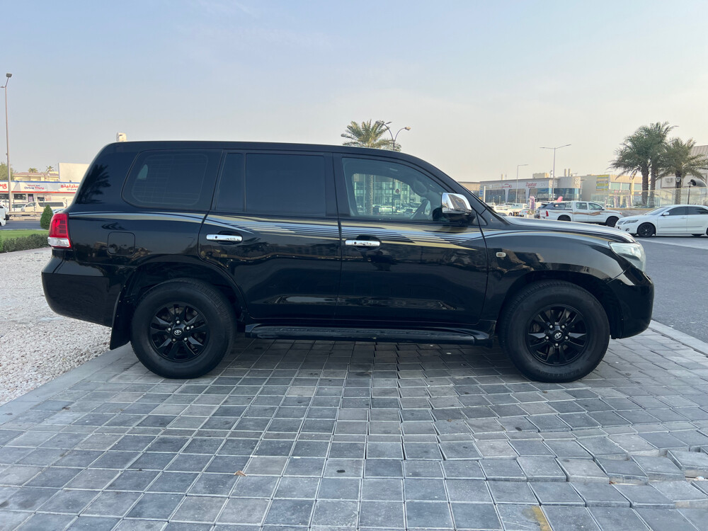 Toyota Land Cruiser VXR 2010 V8 4.7 - 4