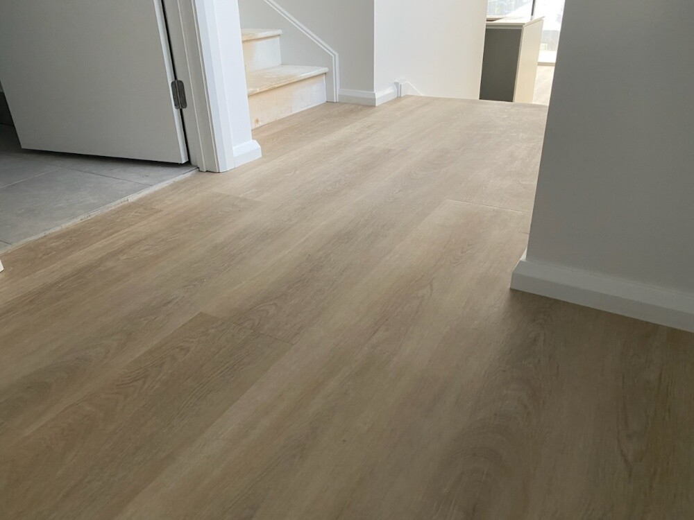 Vnyl flooring - 9