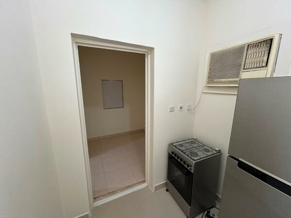 Spacious Penthouse near Metro link - 2