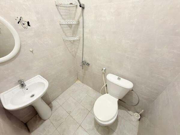 Spacious 1BHK type studio outhouse - 3