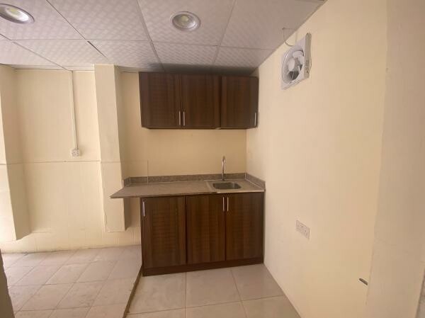 Cozy 1bhk outhouse for family - 7