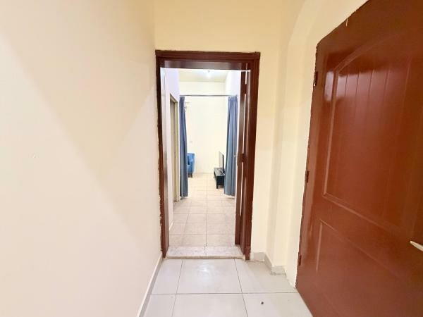 FF 1-Bhk near METRO STATION - 13