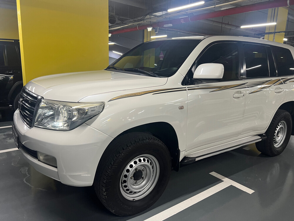 Toyota Land Cruiser GX V6 – 2009 fo - 3