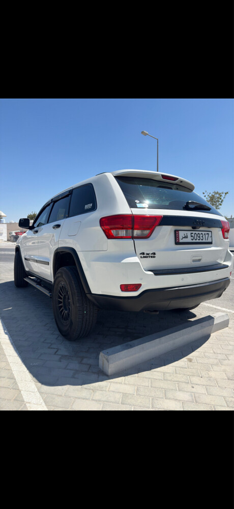 جيب شيروكي ٢٠١٢ للبيع - 5
