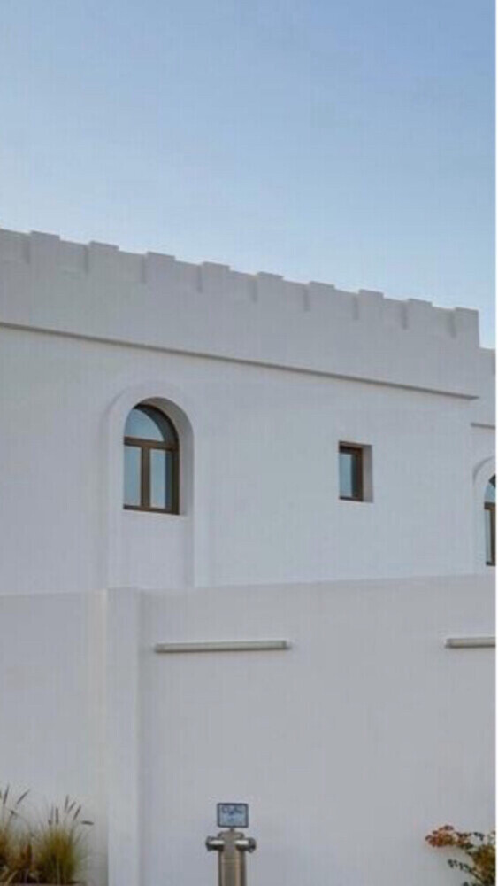 للبيع فيلا نظيفة ممتازة - 4