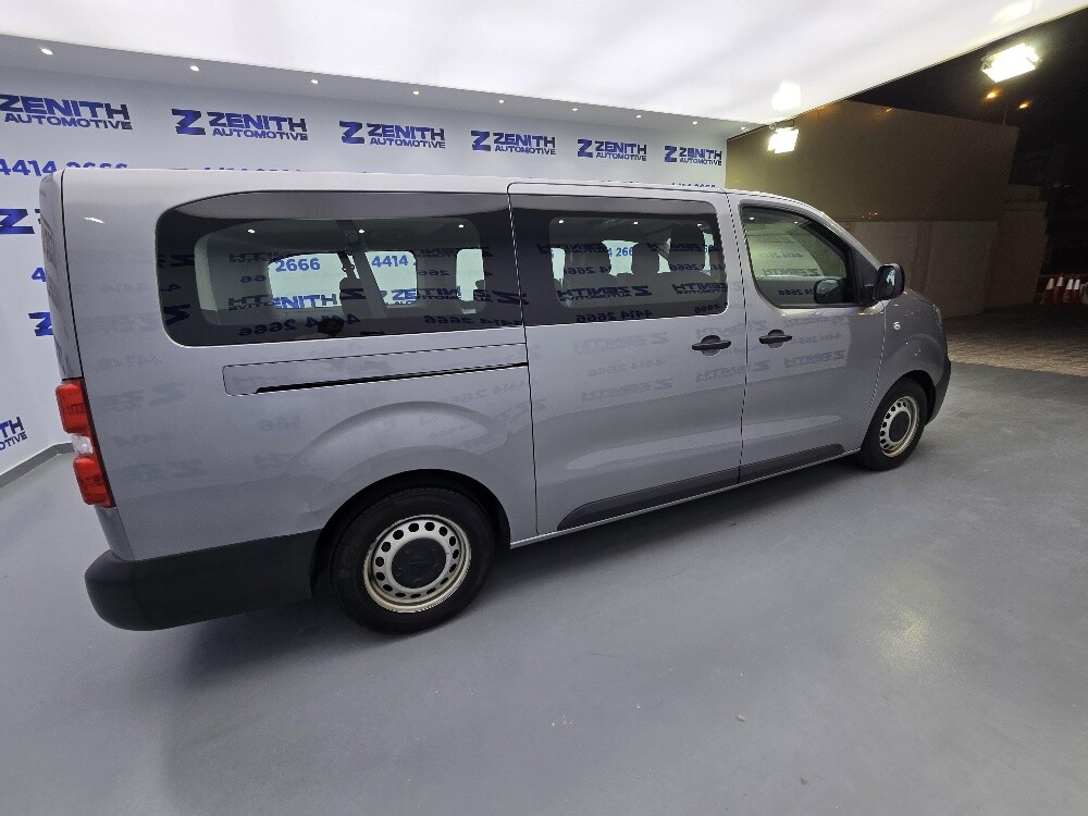 pegot expert 2021 pasenger 9 seater - 2