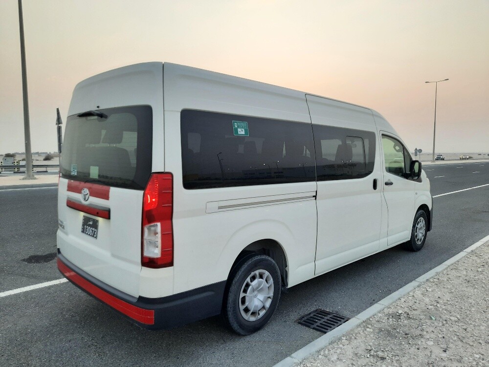 TOYOTA hiace 2023 Manuel - 6