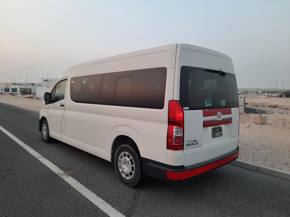 TOYOTA hiace 2023 Manuel - 5