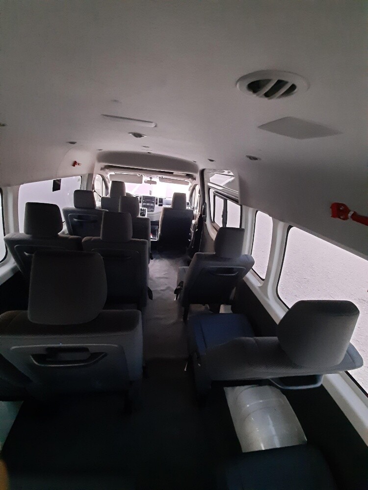 TOYOTA hiace 2023 Manuel - 11