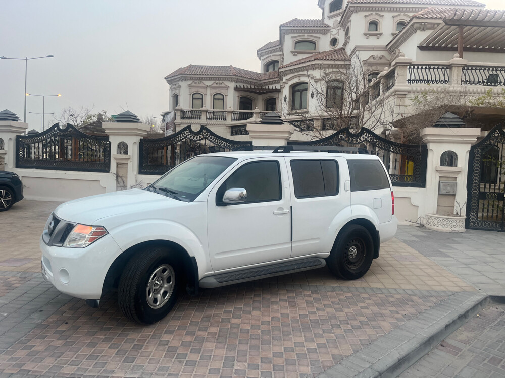 Nissan pathfinder good condition  - 7