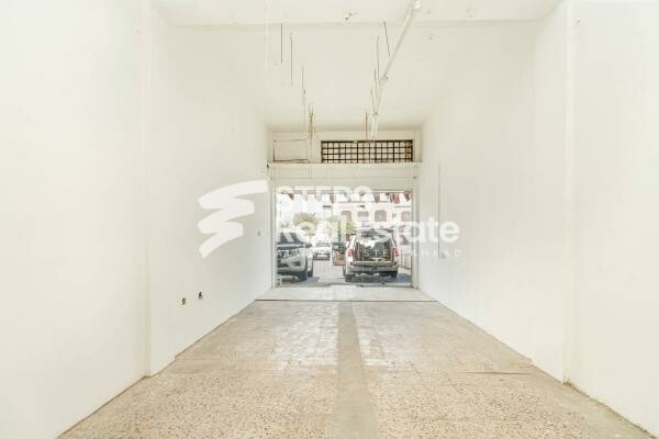 retail shop in busy Al Gharafa - 10
